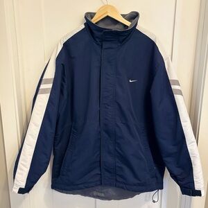 Vintage- Nike Men’s Coat in Navy Blue Fleece Lined